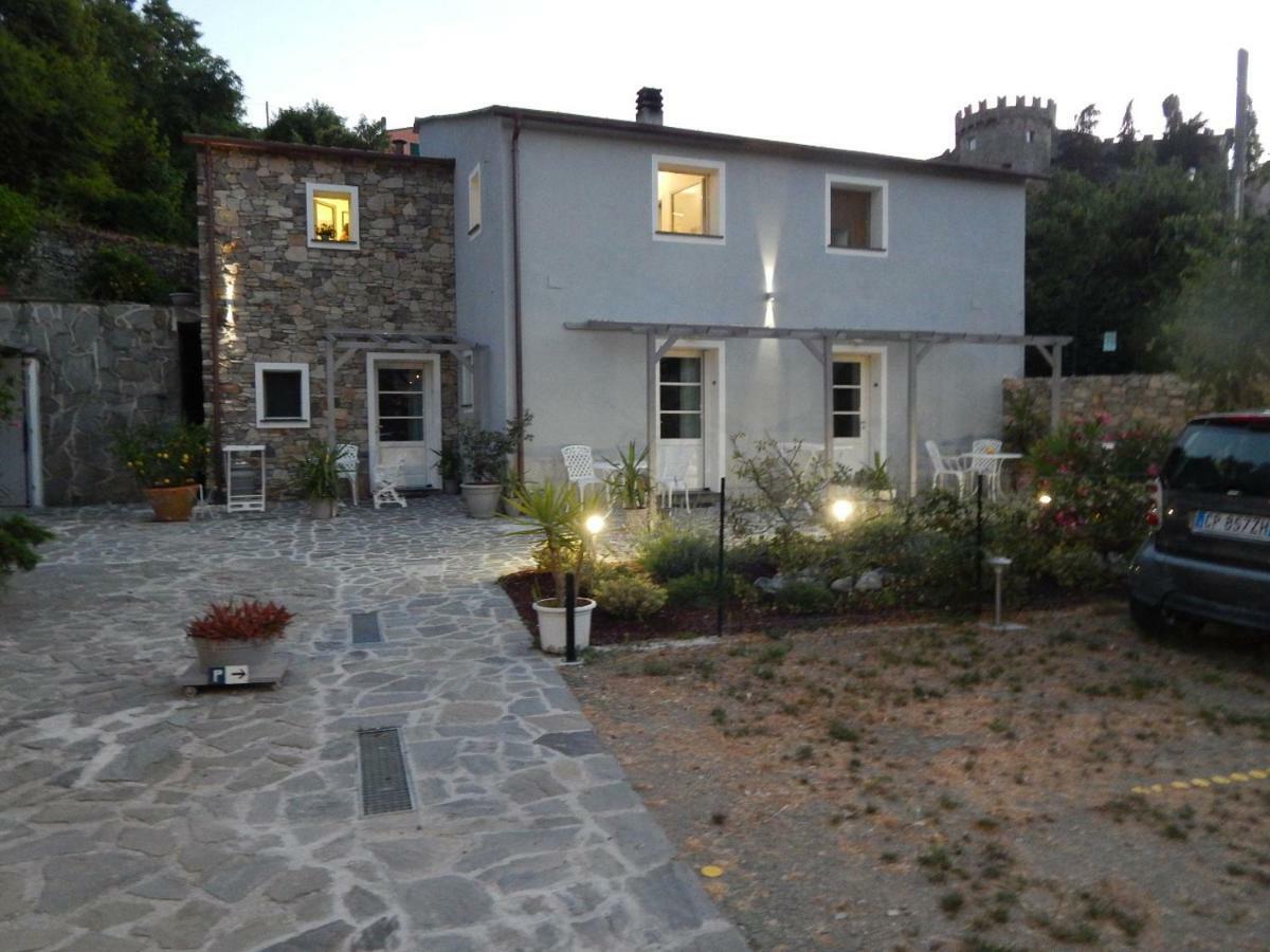 B&B Pie Del Castello Levanto Exterior photo